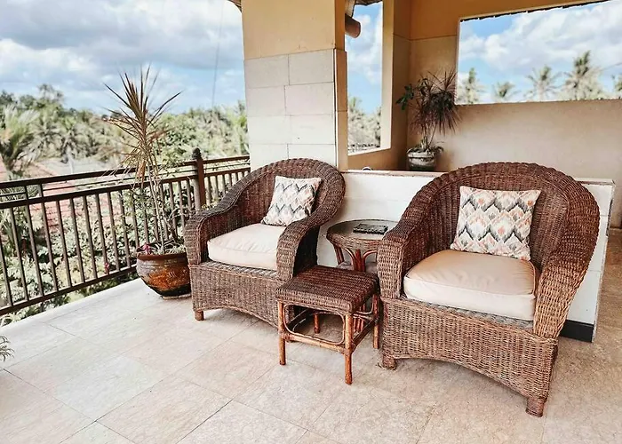Beautiful Private Pool Walk To Town Center Sunrise Views Villa *